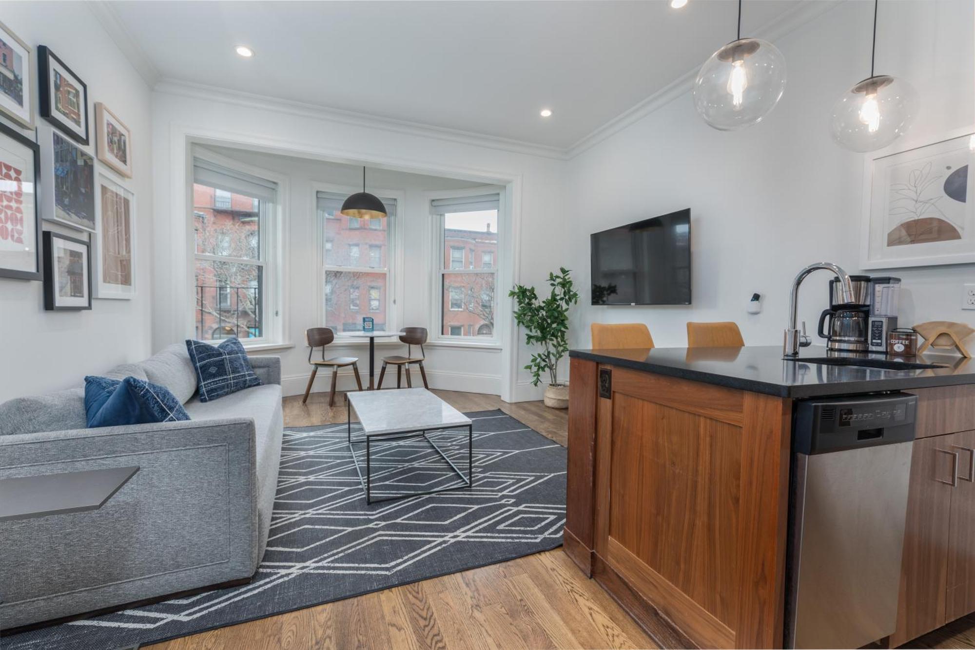 304 Newbury Street By Thatch Boston Exterior photo